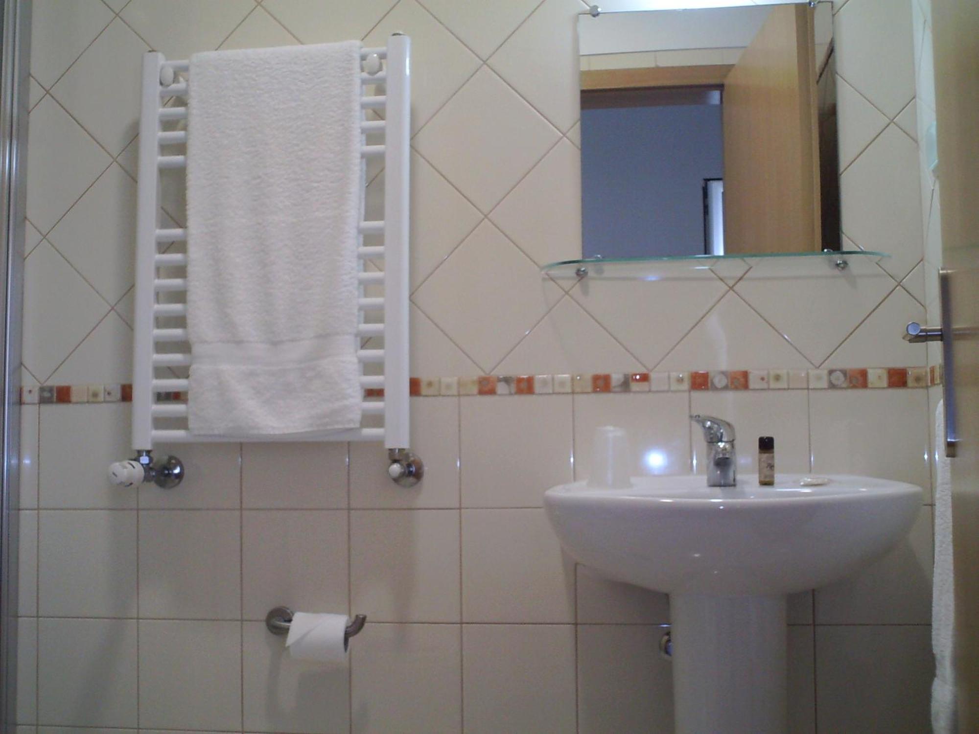 Hotel Serafim Almodovar Ngoại thất bức ảnh
